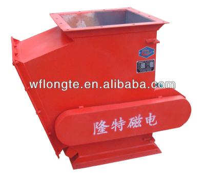 China Self Cleaning Permanent Magnetic Self Cleaning Pipeline Magnetic Separator for sale