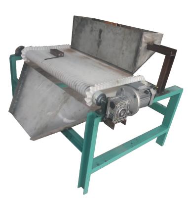 China Self Cleaning 15000 Gauss Roller Iron Fine Particle Magnetic Extract Separator Silica Sand / Glass, Kaolins, Feldspar for sale