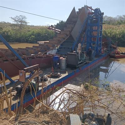 China 7000m³ 12 Inch 300 Cubic Gold Dredging Machine For Riverside Gold Selection And Dry Land Gold Selection for sale