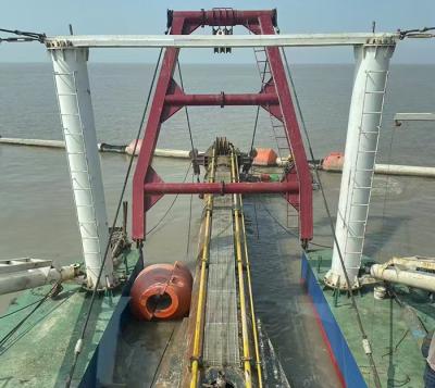 China 100cbm Versatile Sand Dredging Boat 5-6 Pieces Crown Type Suction Dredger Ship for sale