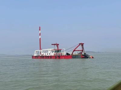 China 22 Inch Model Professional Cutter Head Dredge / Suction Dredging Equipment for sale