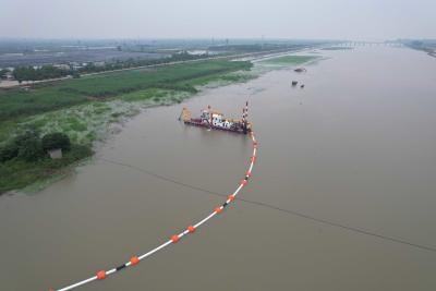 China 7.5Meter Wide Dredging Machine Boat With 5 Person Crew And 1.5Meter Cutter Head for sale