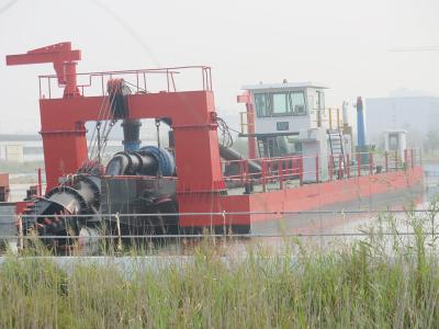 China Portable 600mm Hydraulic Cutter Head Sand Suction Dredger For Sand Dredging With 2000m Discharge Distance for sale