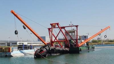 China 450 mm 900 cubic meter/h Dredging Capacity Sand Mining Dredge For Sand And Mud Dredging in Sea, River and Pond for sale