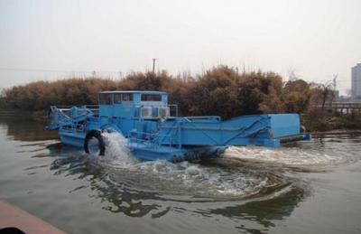 China Light Flexible 9 Cubic Capacity Eco Harvester For Moderate Water Areas for sale