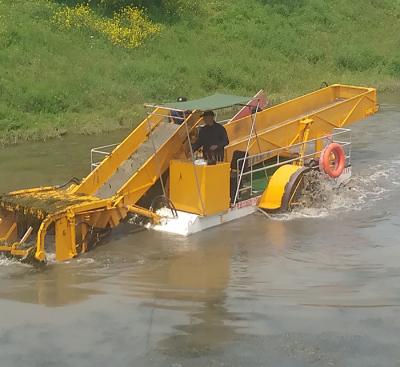 China 8 Cubic Capacity Eco Harvester For Harvesting Aquatic Plants In Rivers for sale