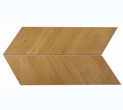 China Waterproof wear-resistant anti-slip high-grade natural oak brushed new three-layer large herringbone and solid wood splicing floor for sale