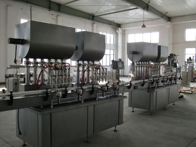 China Piston Pump Type Tomato Paste Filling Machine Bottle Filling Line Custom for sale