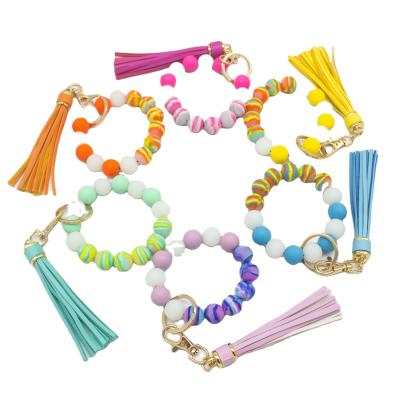 China Wooden Wrist Decoration Beads Keychain Silicone Bracelet Ring Lovely Customized New Creative Silicone Beads Bracelet for sale