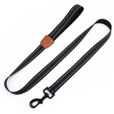 China Wholesale Customized Pet Supplies Accessories Dog 1.2m Outdoor Traction Walking Nylon Leather Belt for sale