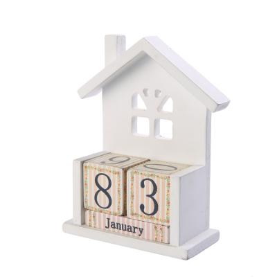 China MDF Mini Wooden Block Calendar Pastoral Desk Table Calendar Decoration Desktop Ornaments Wooden Desk Calendar for sale