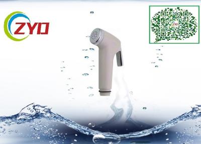 China Kleurrijke Nevel 0 van het Badkamersbidet - 60℃ Regelbare Temperatuurwaaier Te koop