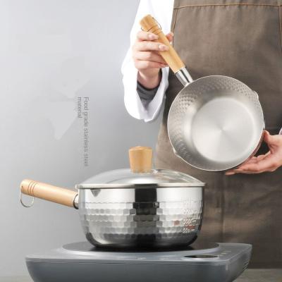 China High Quality Viable Milk Pan Japanese Saucepan With Wood Handle With Traditional Snow Pan Measuring Scale Pot for sale