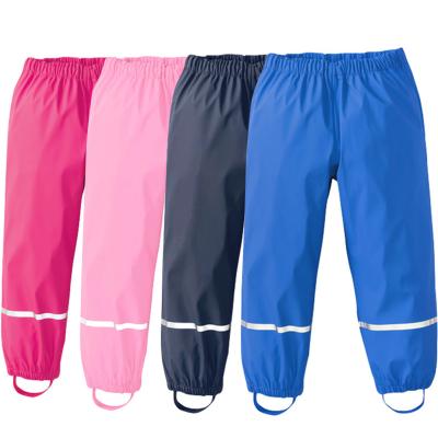 Cina I pantaloni della pioggia dell'unità di elaborazione dei bambini di personalizzazione dell'OEM impermeabilizzano i pantaloni che di sport all'aperto i bambini ansima l'indumenti impermeabili delle ragazze dei ragazzi in vendita