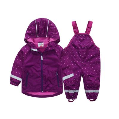 Chine Veste faite sur commande de pluie de la pluie des enfants tissés de manteau de pluie de bébés garçon et de filles de personnalisation d'OEM de veste de rainwears imperméables d'enfants à vendre