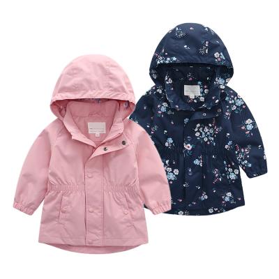 China Windjackejacke des Babywolljackenfrühlinges 2021 und der Jacke des Herbstes druckte wasserdichte Kinderspitzen zu verkaufen