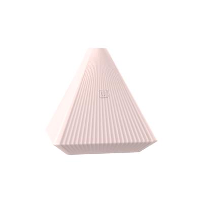 China USB Portable Mini Desktop Water Atomizer Pyramid Wireless Top Selling Desktop Humidifier for sale