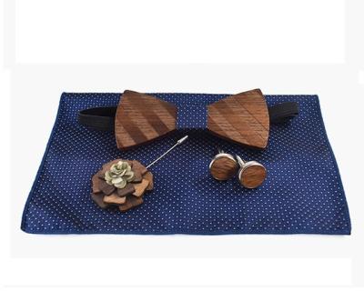 China NEW PRODUCTS Wholesale Classic Wooden Bow Tie Set Square Scarf Cufflink Brooch Set Clothing Accessories Wedding Striped Wooden Gift Sets for sale