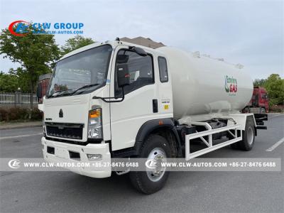 China Howo 4X2 RHD 15000 Liters Bobtail Propane Truck With Dispenser for sale