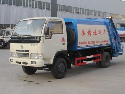 Cina Camion dello spreco del caricatore del lato della compressa di auto, camion del compattatore dei rifiuti 6CBM in vendita