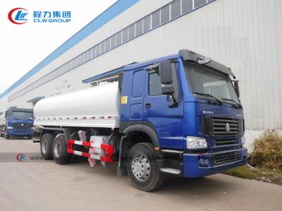 Cina Camion mobile dell'erogatore del combustibile di HOWO 6x4 20cbm con la gomma 12.00R20 in vendita