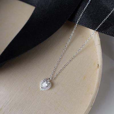 China CLASSIC Wholesale 925 silver Fashion Jewelry heart necklace Shiny Sterling Silver Rhinestone Diamond Heart Pendant Necklace for sale