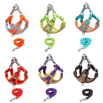 China 2021 New Custom Wholesale Custom Cat and Dog Chest Strap Breathable Pet Leash for sale