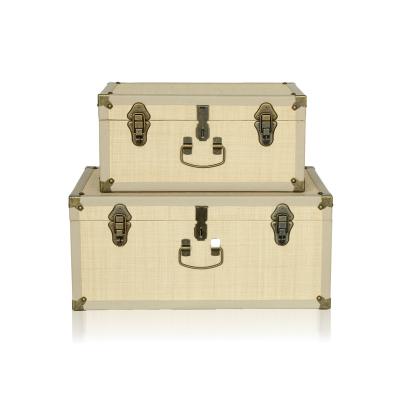 China Space Saving Style Retro Home Decorative Grass Surface Trunk Set for sale