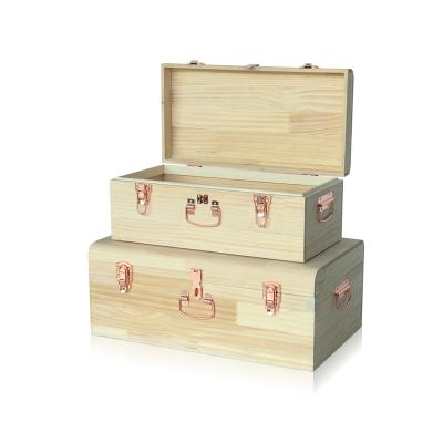 China Space Saving Clothing Storage Organizer Wooden Trunk With Locks for sale