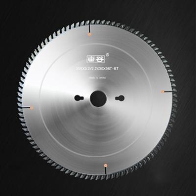 China MDF 12 Inch 96T Tooth CTT Sharp Reciprocating Circular Saw Blade For Cutting Solid Wood for sale