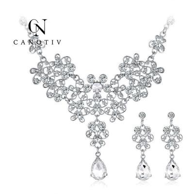 China Diamond Necklace For Women Crystal Luxury Elegant Jewelry Fashion Charms Earrings Bridal Wedding Necklace Set for sale