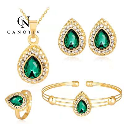 China Elegant Bracelet Ring Pendant Earring Set Fashion Accessories Necklace Earring Bracelet Gemstone Earring Designs for sale