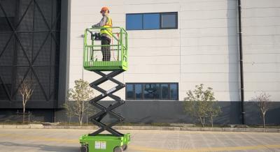 China 6M WORKING HEIGHT MINI FULL ELECTRIC SELF PROPELLED SCISSOR LIFT WITH HYDRAULIC TURNING WHEEL for sale