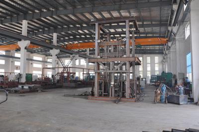 China Save Space 4M Lifting Height 2000Kg Loading Capacity Guide Rail Elevator for Steel Structure Workshop for sale