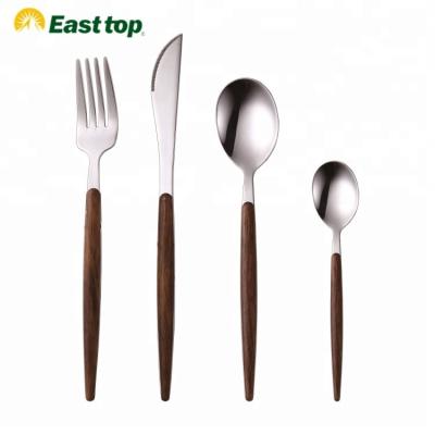 China Sustainable Cutlery Set With Wooden Handle , Faux Wooden Handle Flatware Set In Korean Design for sale