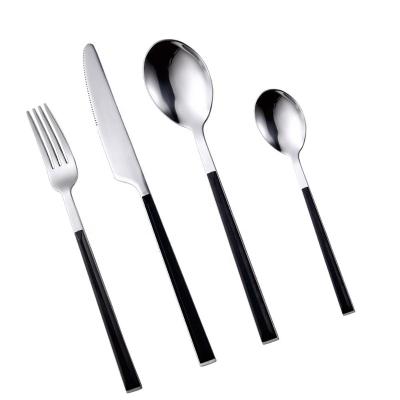 China China Sustainable Supplier Black Plastic Spoon Clamp Handles Cutlery Set for sale