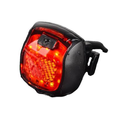 China New Arrival Fashionable ABS Decoration Bike Bicycle Lightweight Plastic USB Tail Charging Warning Light COB Night Led Tail Ride Light for sale