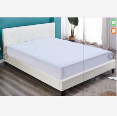 China Eco-friendly Single Leg Wood Slat PU Fabric Bedroom Furniture King Queen Size King Queen Wood Double Bed for sale