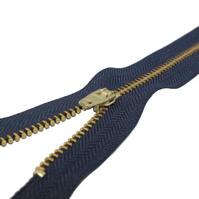 China Auto Lock Wholesale #3 End End Metal Brass Zipper Metal Zipper for Bags for sale