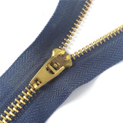 China Auto Lock 4YG Metal Zipper End #4 Metal Brass Wholesale Custom Made Zipper for sale