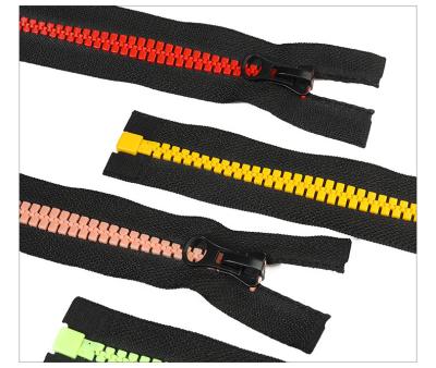 China Wholesale 3#5#8#new Wave Tooth Resin Zipper Open End Zipper Plastic Double Zipper Jacket Bottom Sliders Factory Wholesale Plastic Luggage for sale