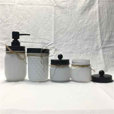 China Stocked High Quality Promotional Bathroom Supplies Set Cheap Supply Bathroom Products 2020 for sale