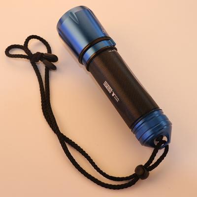 China Aluminum Alloy Wholesale Submersible Dive Night Lamp Safety Waterproof IP68 60m Diving LED Underwater Light Flashlight Torch Flashlights for sale