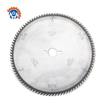 China 75Cr1 Industrial Grade 96t High Frequency Welded Saw Blade For Laminated Chipboard Cutting for sale