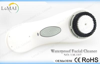 China Home Beauty Equipment Face Cleaning Brush Massager White Black Green for sale