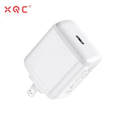 China Fast Charger 3.0 wrugste Portable USB Charger Type-c US/EU/UK/AU PD 20W Charger For Iphone 13 for sale