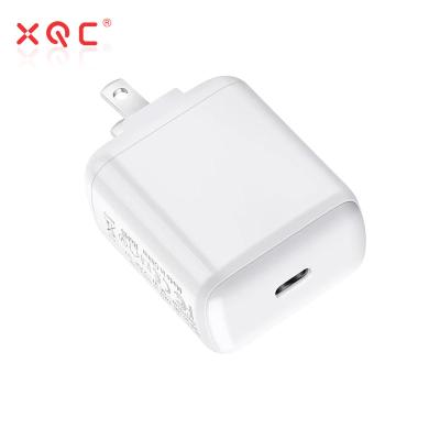 China Quick Charger 3.0 PD 20W Wall Mount Phone Charger for OPPO, Fast USB Power Bank for Apple / iPhone 11 Charging Cable for sale