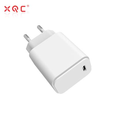 China Factory Low Price Quick Charger QC3.0 Single Left Wall Charger High Quality 3.0 Type C Charger for sale