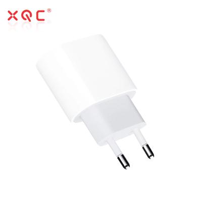 China Fast charger 3.0 USB factory direct wall charger qc3.0 fast wall charger EU USA UK portable charger for sale