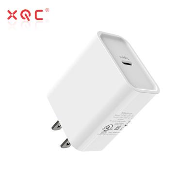 China Quick Charger 3.0 2022 Power Bank Popular Quick Charge Adapter PD QC 3.0 Smart Quick Charge Wall Charger for sale